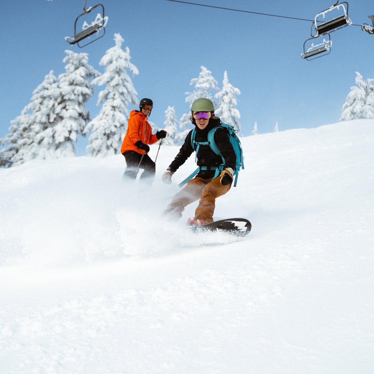 Snowboarding & Skiing on North Shore Mountains